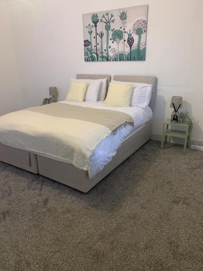 Wandsworth, South London Deluxe King Room 1 Bagian luar foto